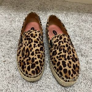 Dr. Scholl’s Foam Cheetah size 7 M